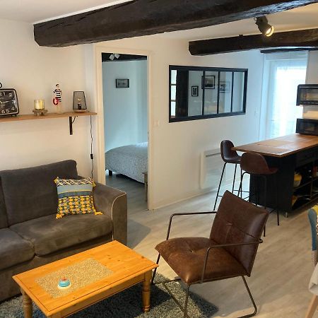 Appartement Haute Ville meublé avec cour privative Granville Exterior foto